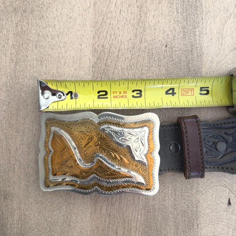 Chambers Western Belt Hand Finished Tooled Leather Two Tone Buckle USA 38‎ VTG